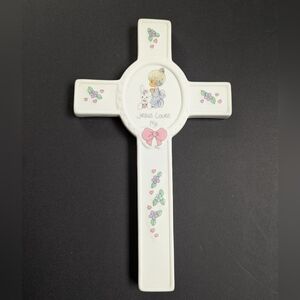 Vintage Precious Moments White Ceramic Cross Wall Plaque Jesus Loves Me 1990